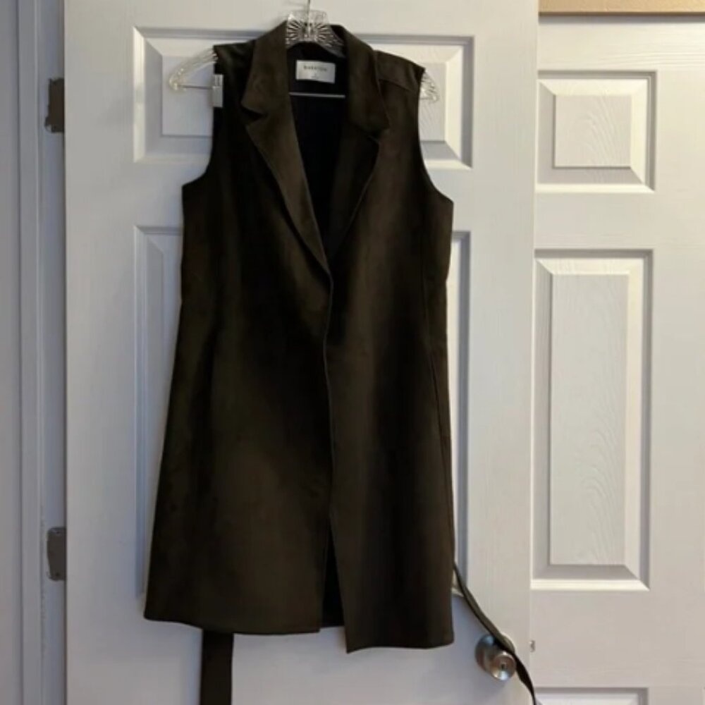 Aritzia Babaton Malley Olive Suede Vest S
